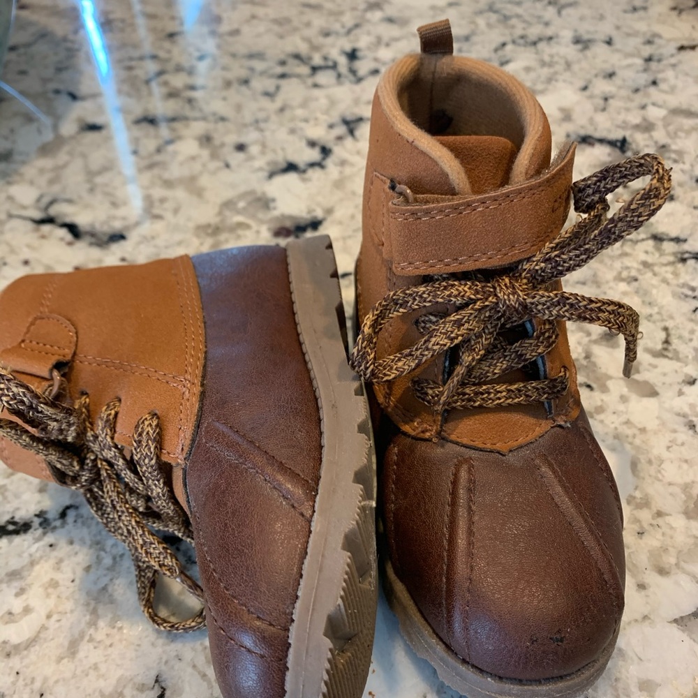 Carter’s size 10 boots